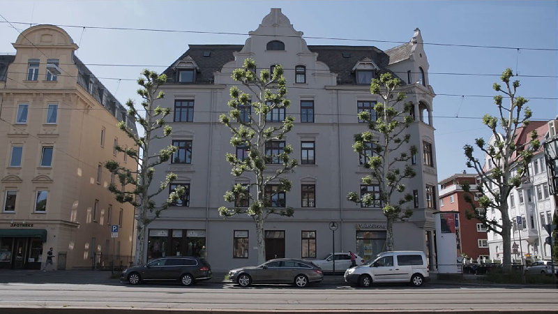 Totale des mit dem Augsburger Fassadenpreis prämierten Gebäudes
